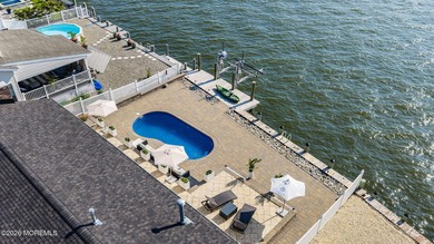 Waterfront Living at Its Finest in Green Island! Wake up every - photo 50