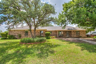 This spacious 3-bedroom, 2.5-bath home is situated on a - photo 5