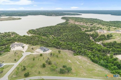 Enjoy the serenity of the country with the convenience of town - photo 4