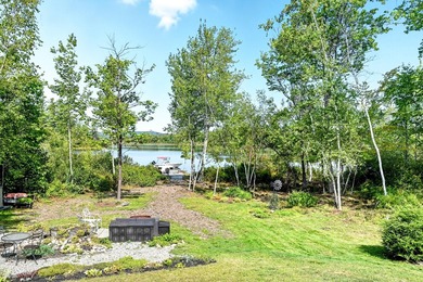 This beautifully maintained 2-bedroom, 2-bath lakefront home - photo 19
