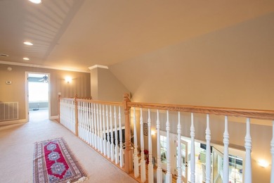 Spacious 4BR/4BA single-family home located just minutes from - photo 21
