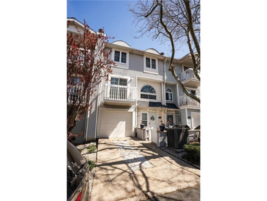 Welcome to 41 Country Drive North, a beautifully renovated - photo 2