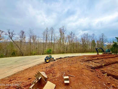 Welcome to lake living at its finest in the premier waterfront - photo 22