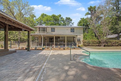 Tucked away on 3.5 acres on the north side of Crawfordville - photo 2