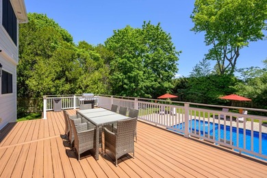 Perfectly located south of the highway in East Quogue and just a - photo 5