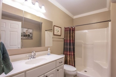 Spacious 4BR/4BA single-family home located just minutes from - photo 29