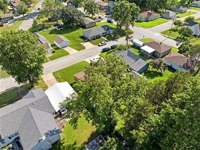 Welcome home to this charming 2-bedroom, 1-bath home in the - photo 33