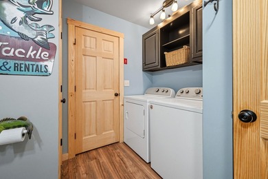 This beautifully maintained 2-bedroom, 2-bath lakefront home - photo 37