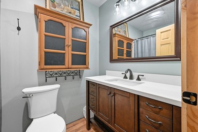 This beautifully maintained 2-bedroom, 2-bath lakefront home - photo 40