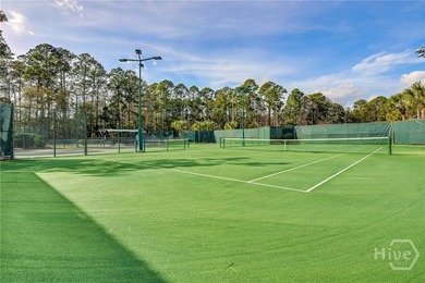 Perfectly positioned along the Marshwood golf course and just a - photo 46