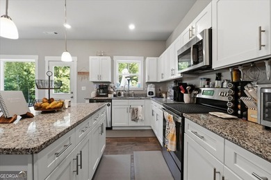 In this beautiful Craftsman ranch, thoughtful design meets - photo 8