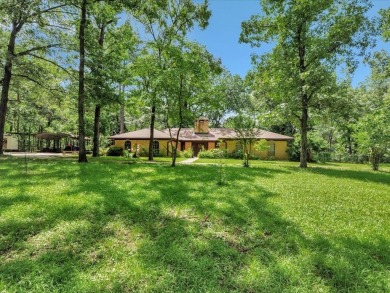 Lake Home For Sale in Nacogdoches, Texas