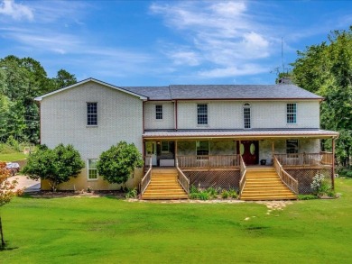 Lake Home For Sale in Nacogdoches, Texas