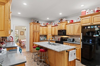 This well-kept home is on over an acre of land! It boasts a - photo 11