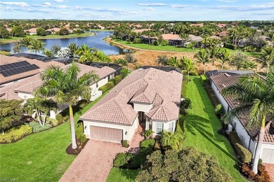(private lake, pond, coastal) Home Sale Pending in Naples Florida