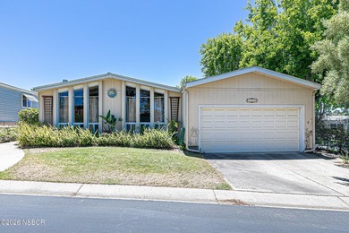 Updated & Move-In Ready! This beautifully maintained 2-bedroom - photo 1