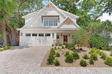 Stunning New Construction Beach Cottage Just Steps from the - photo 3