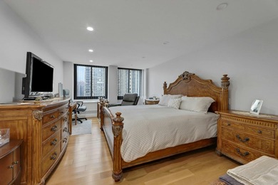 TURNKEY CORNER HOME WITH ICONIC HUDSON & MANHATTAN VIEWS |