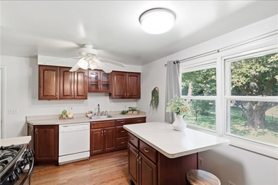 Charming three-bedroom ranch in Chili in the Gates Chili School - photo 9