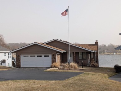 Lake Home Sale Pending in Lake Summerset, Illinois