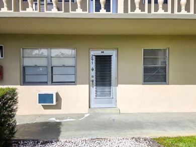 Experience resort-style living with ultimate convenience! This - photo 2