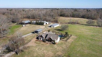 Welcome to Fullington Farms, an 85.4-acre turn-key estate in - photo 5