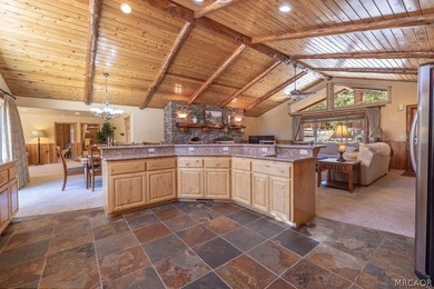 Light & Bright Meadowbrook Estates Log Cabin Style Retreat! - photo 10