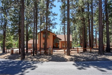 Custom Kawa Built Home on Exceptional Lot across from Lake with - photo 2