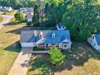 So much to offer with this 5 bedroom home! Step inside to find - photo 33