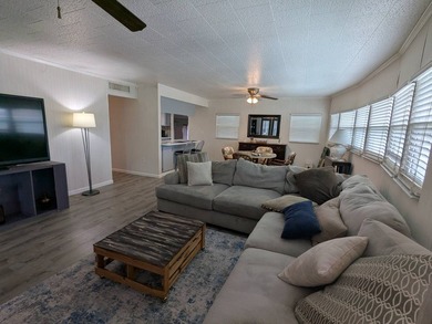 Welcome Home to this Beautiful, Fully Furnished and Updated - photo 5