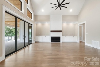 Stunning lakefront estate on 1.3 acres on Lake Norman, just - photo 8
