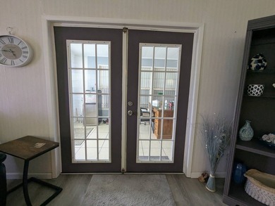 Welcome Home to this Beautiful, Fully Furnished and Updated - photo 8