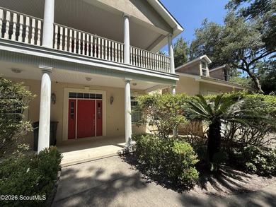 Bring your vision and transform this spacious traditional - photo 1