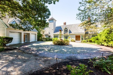 Welcome to ''Point House,'' an extraordinary 5.98-acre - photo 9