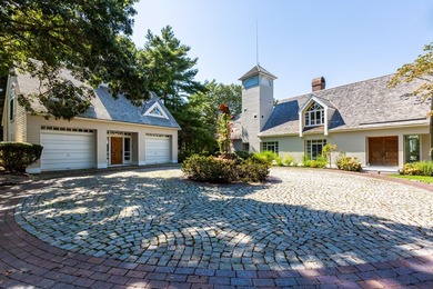 Welcome to ''Point House,'' an extraordinary 5.98-acre - photo 10