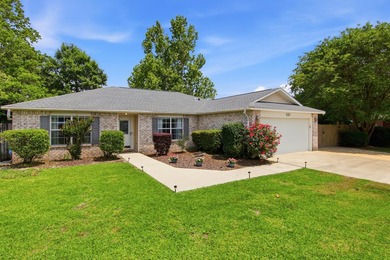 Assumable loan available to VA eligible buyer 4.7% rate.Located - photo 2