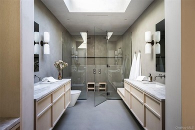 An architecturally significant modern retreat set on two private - photo 16