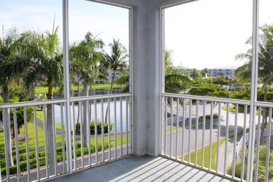 Immaculately kept, this 4th floor (with elevators), 2/BR, 2/BA + - photo 22