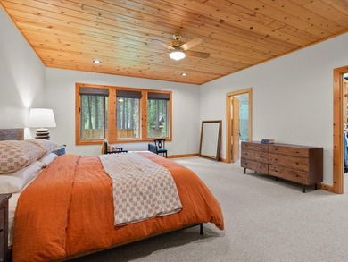 Experience luxury living at its finest in this exquisite home - photo 29