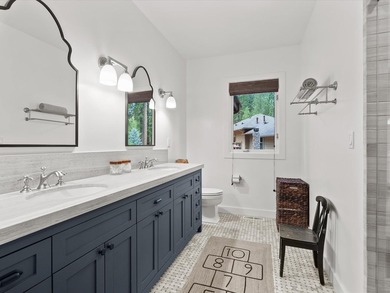 Experience luxury living at its finest in this exquisite home - photo 38