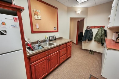 Investment opportunity consists of 4,500 square foot - photo 45