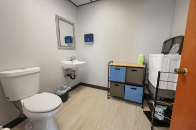Investment opportunity consists of 4,500 square foot - photo 46