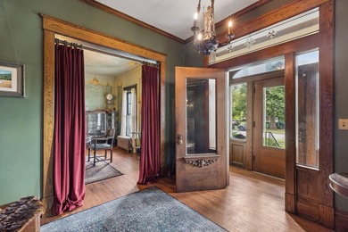 Nestled in the heart of Saint Paul's beloved Irvine Park - photo 8