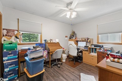 Welcome home to this well-maintained 3-bedroom ranch in a - photo 18