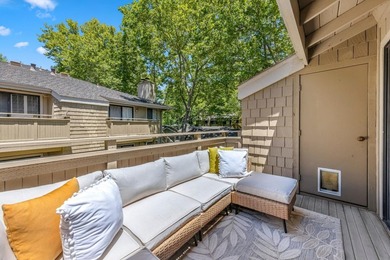 Welcome to this beautifully updated 2-bedroom, 2-bath - photo 21
