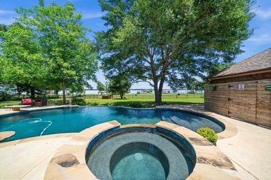Your private waterfront oasis awaits! Enjoy stunning open-water - photo 6