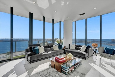 Penthouse Palace in the Sky-Breathtaking Views of Biscayne Bay &