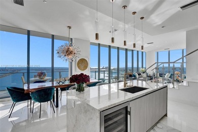 Penthouse Palace in the Sky-Breathtaking Views of Biscayne Bay &