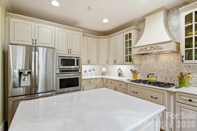 This exceptional 5,200+ square-foot waterfront residence offers - photo 7
