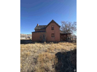 Great Salt Lake Home For Sale in Escalante Utah